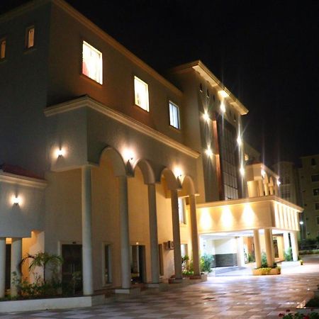 Rk - Inn Premium Suites Bangalore Eksteriør bilde