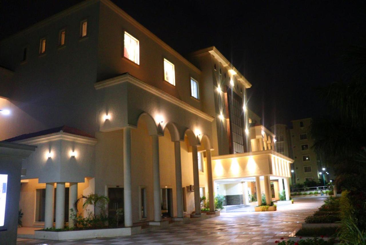 Rk - Inn Premium Suites Bangalore Eksteriør bilde
