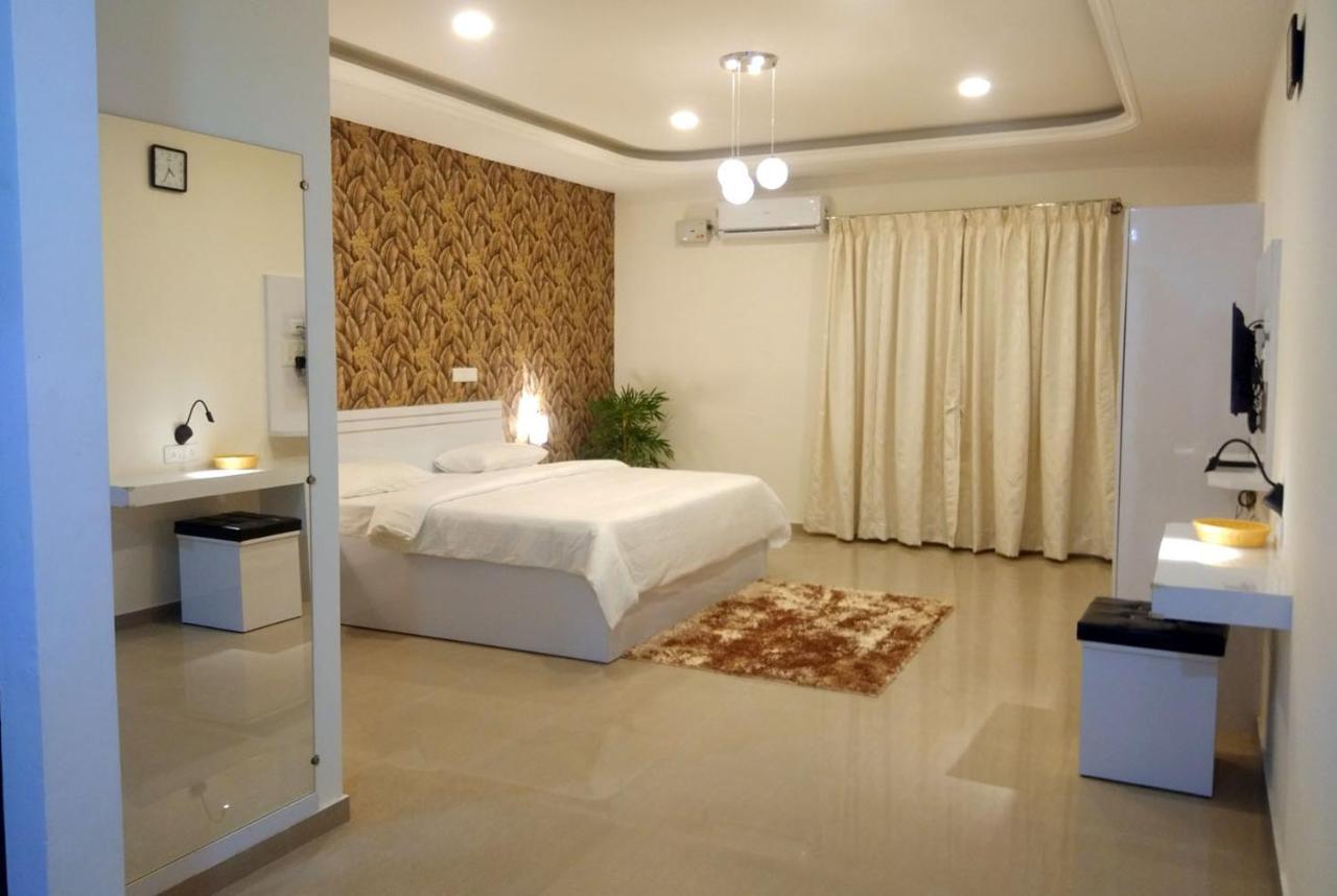 Rk - Inn Premium Suites Bangalore Eksteriør bilde