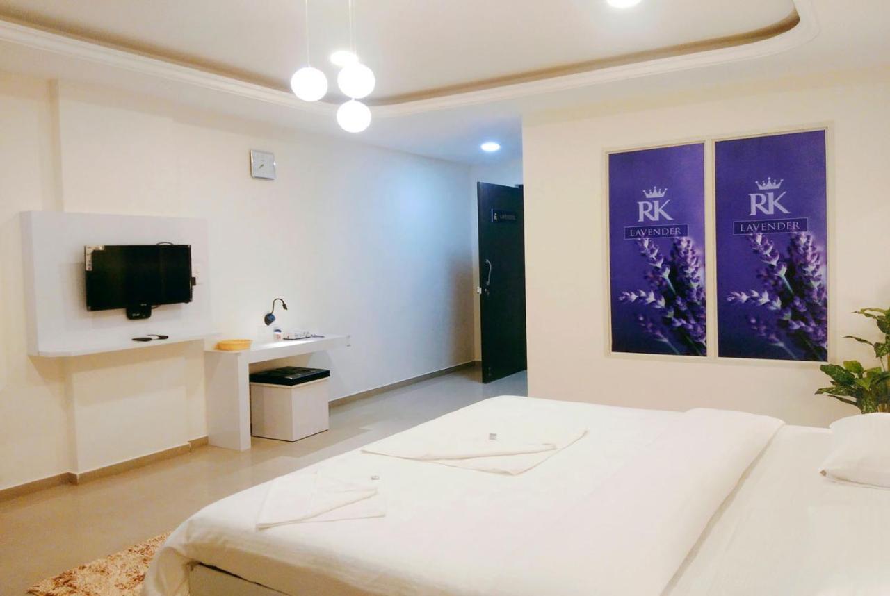 Rk - Inn Premium Suites Bangalore Eksteriør bilde