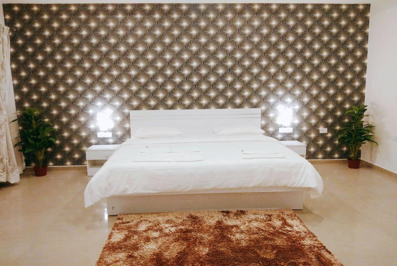 Rk - Inn Premium Suites Bangalore Eksteriør bilde